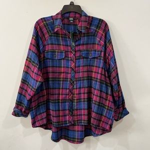 NWT, Wild Fable, size M, magenta plaid, high low shirt